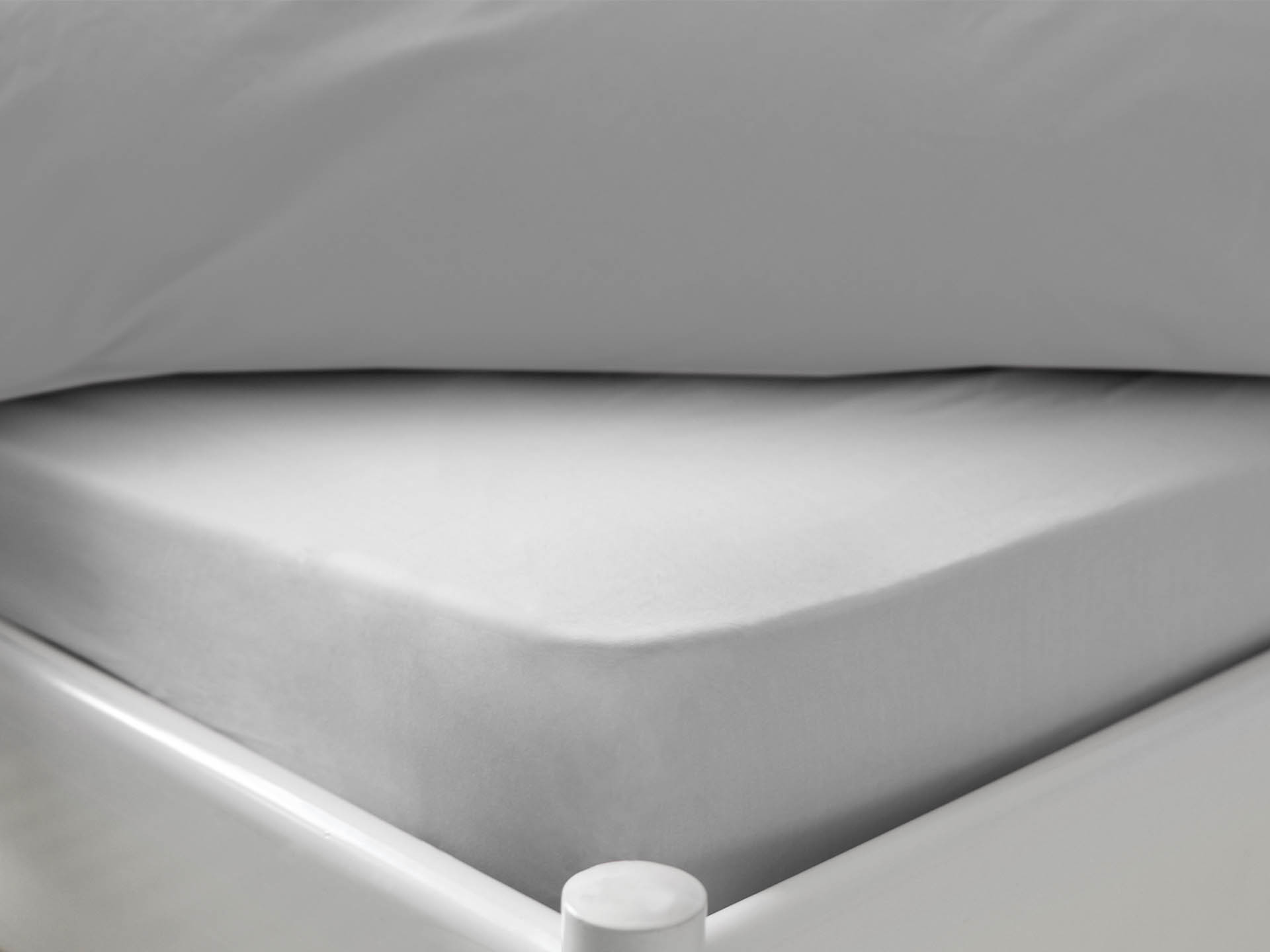 Plahta s gumicom Warm Hug Dormeo 200x200 cm siva